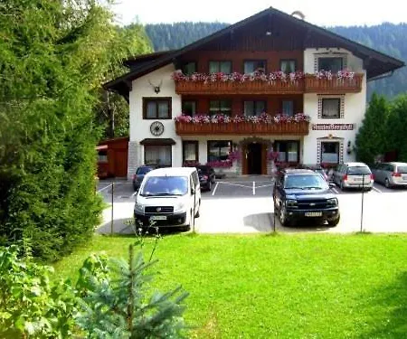 Bergidyll 1 Gartenwohnung Διαμέρισμα *