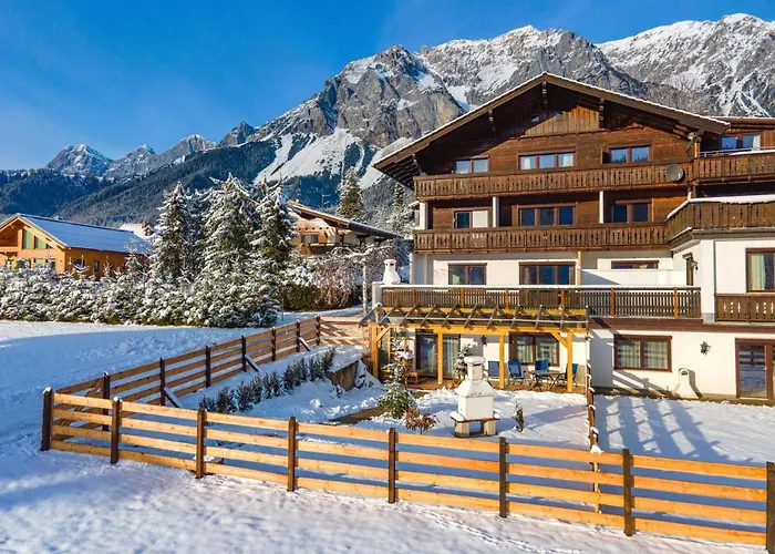 Апартаменти Bergidyll 1 Gartenwohnung *